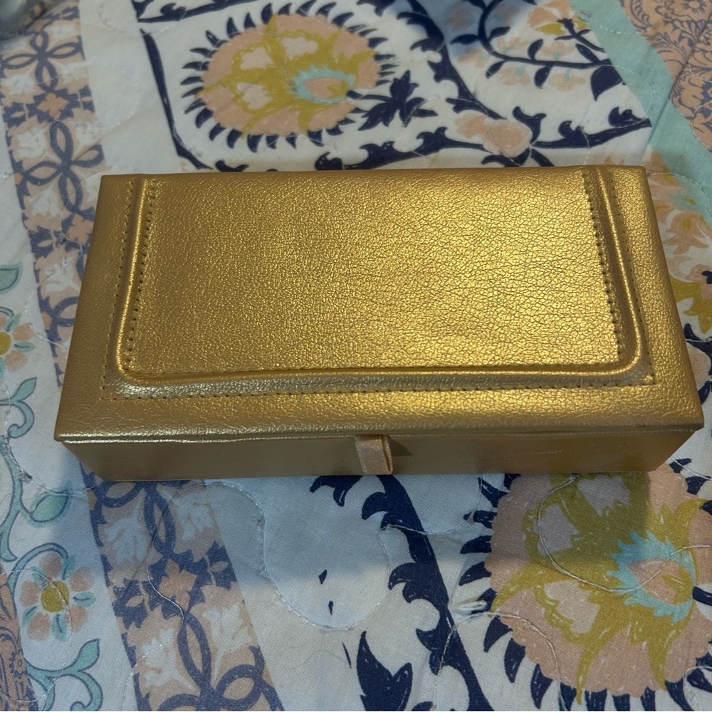Estee Lauder Gold Faux Leather Jewelry Case Box vintage